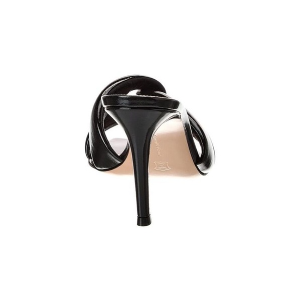 Gianvito Rossi Milano Amour Glossy Nappa Heels - Picture 3 of 9